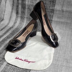 🔥Authentic Ferragamo Black Patent Womens Squared toe Shoes